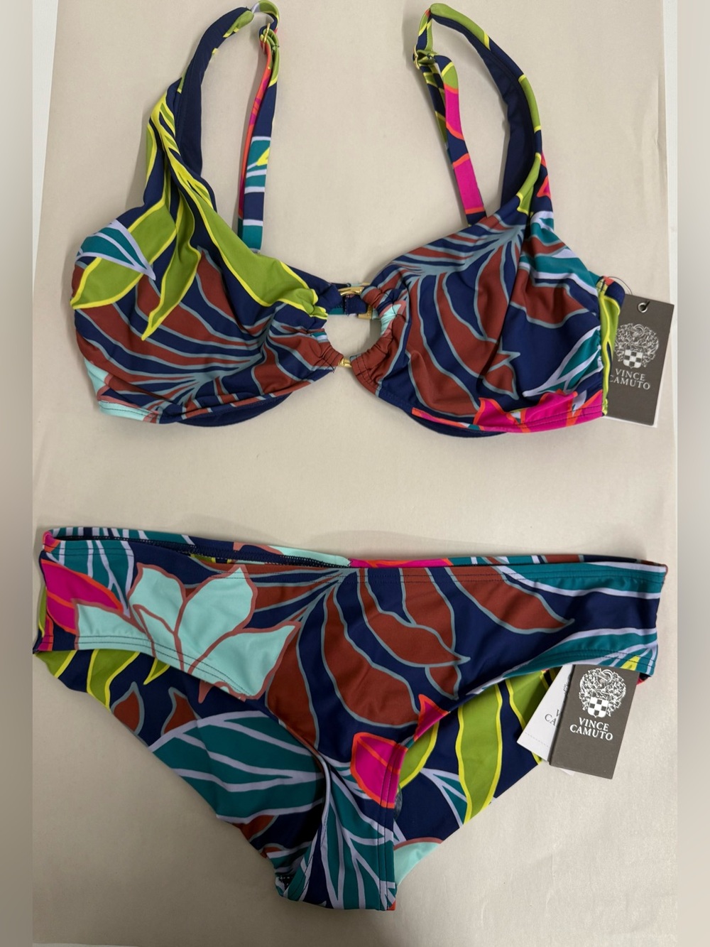 Vince Camuto Multicolor Floral Women’s O-Ring-Trim Bikini, Large. R9C